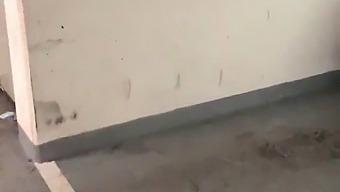 מפגשי מין ציבוריים נתפסים במכשיר נייד